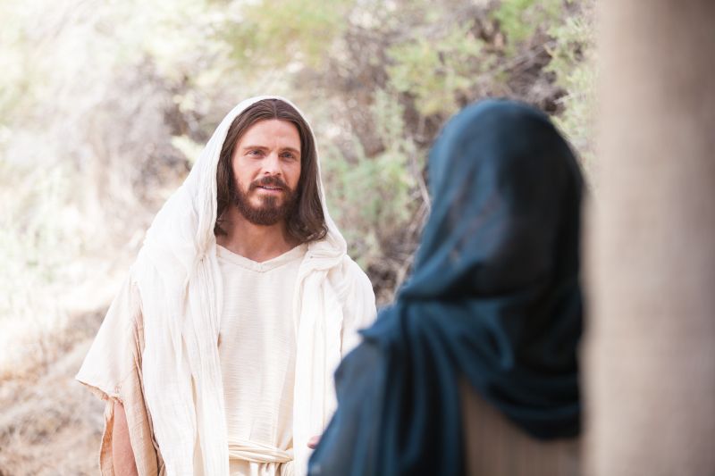 Jesús habla con María Magdalena después de resucitar