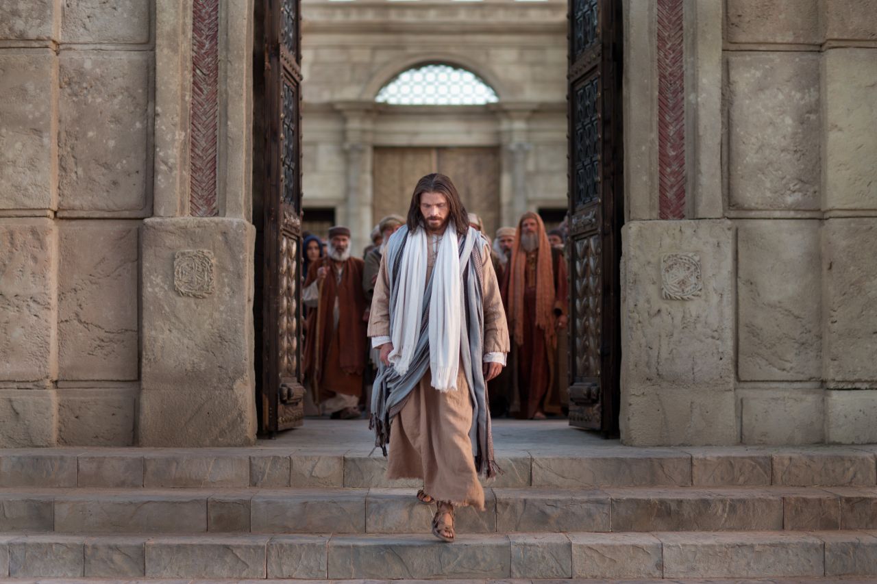 Jesus sai do monte do Templo