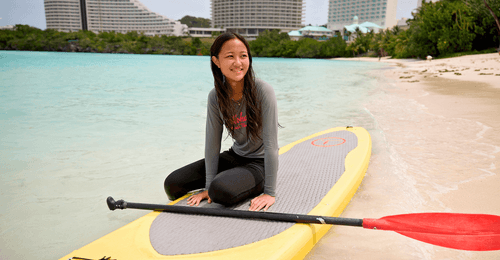 Guam: Paddleboarding