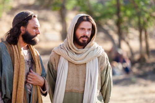 耶稣和彼得边走边谈