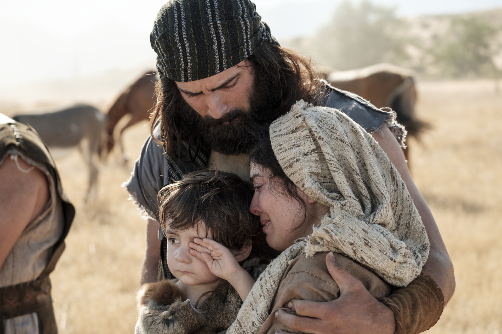 Lemuel's family mourning Ishmael's death