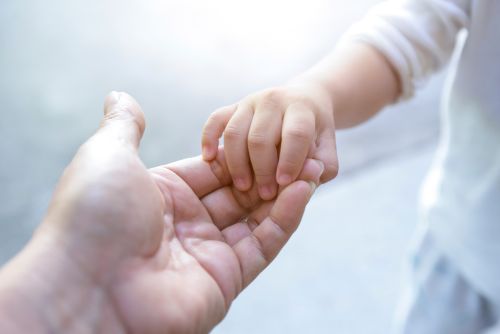 Parent/Child hand holding