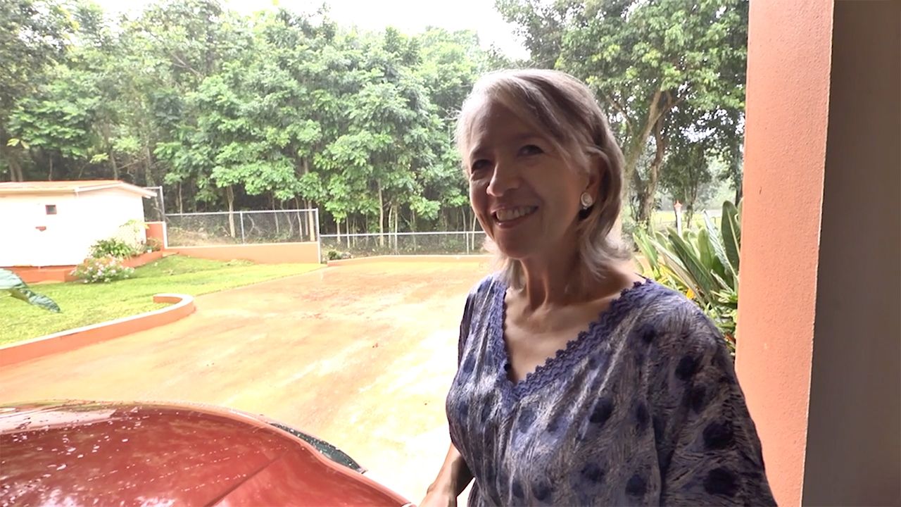 Max y Evelyn Pérez, Santos de los Últimos Días