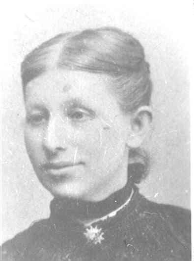 Henrietta Esselman