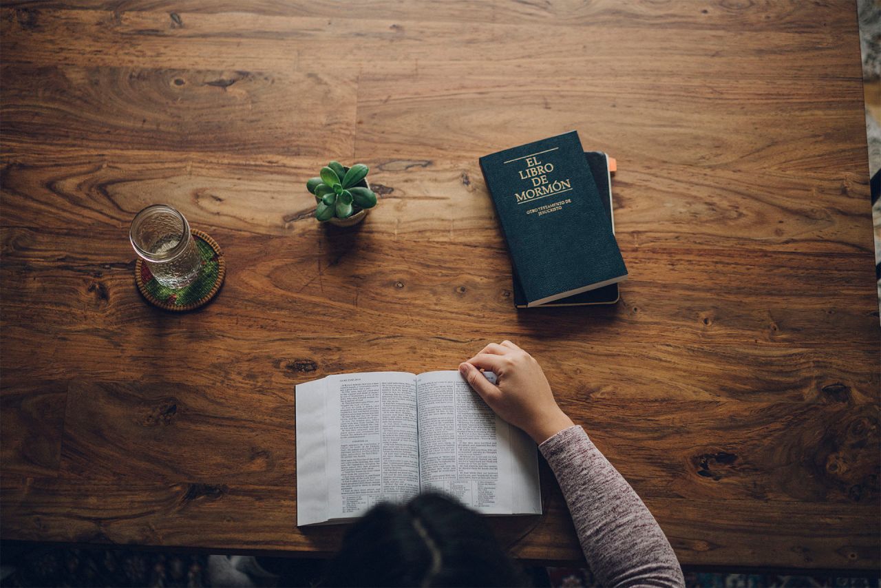 La Biblia y el Libro de Mormón testifican el uno del otro
