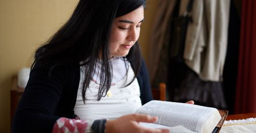 Chile: Scripture Study