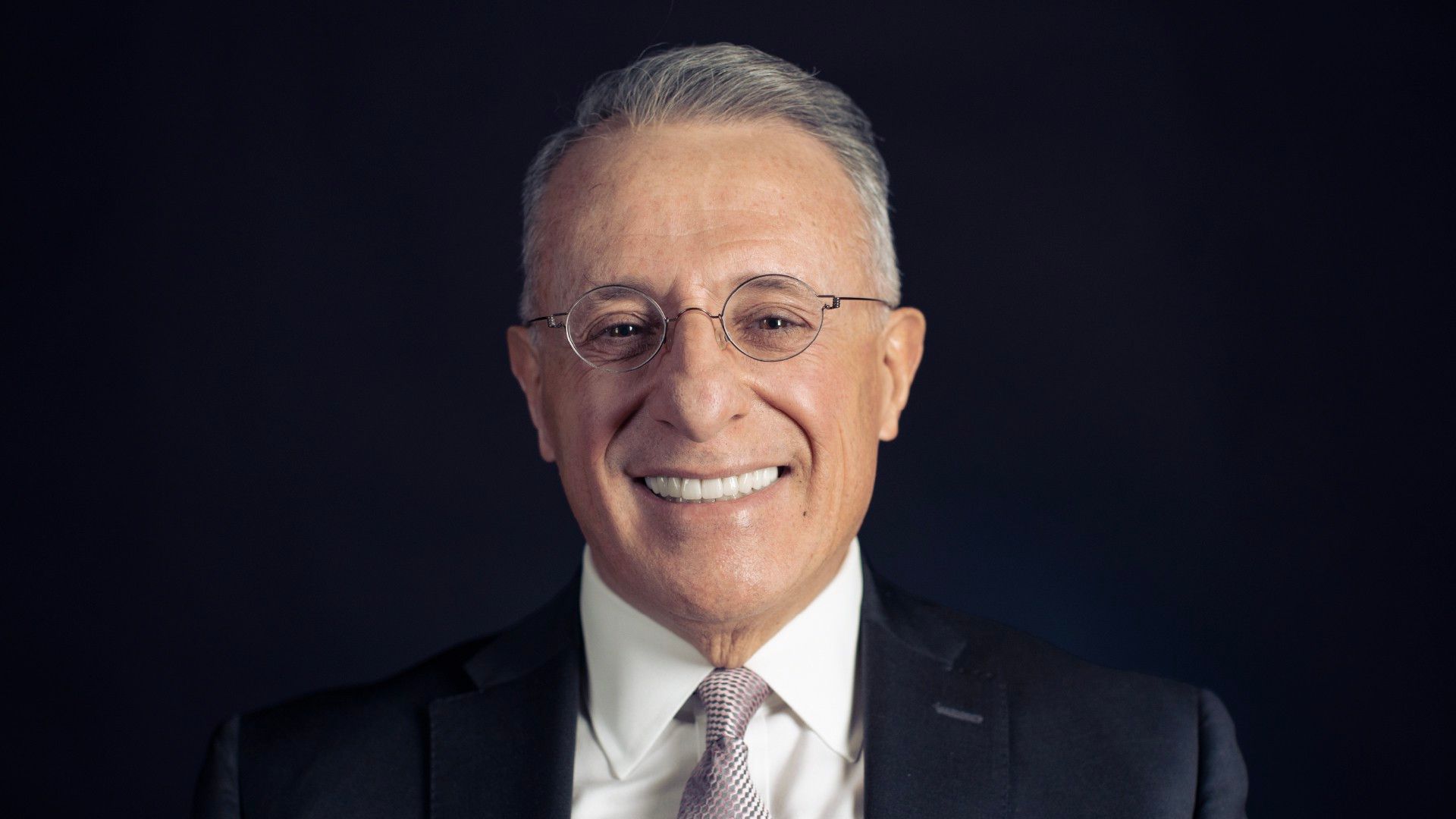 #Escúchalo, ¿de qué manera lo haces?: El élder Ulisses Soares dice que el Señor está listo para dirigirnos si Lo escuchamos. #Escúchalo